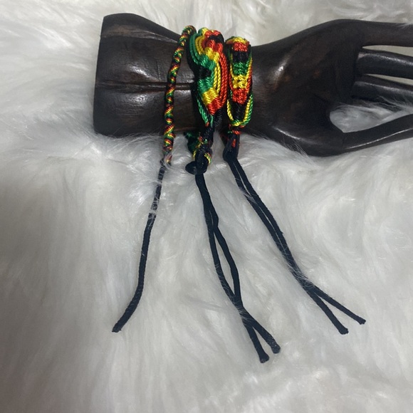 🌸Woven handmade friendship bracelet. Rasta colors 🇯🇲🇿🇦 Made in 🇵🇪 Peru - Picture 7 of 10